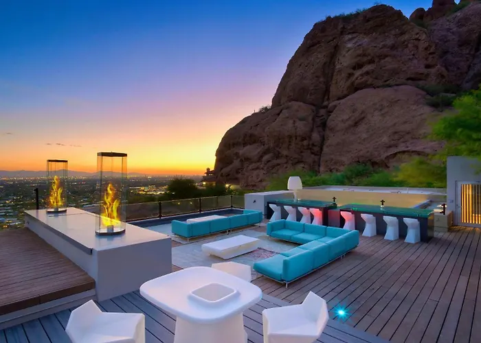 Camelback Mountain Luxury Pool, Golf, & Views Phoenix