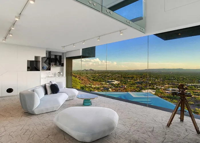 Camelback Mountain Luxury Pool, Golf, & Views *